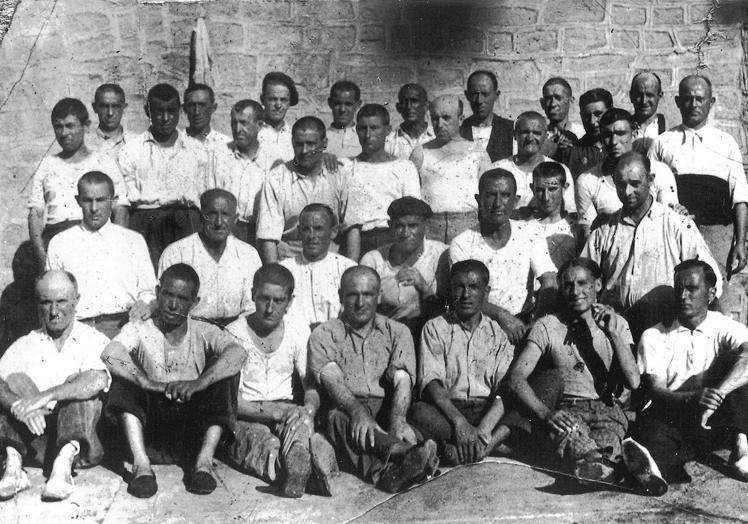 Presos en Alfaro, Logroño y Haro. Una treintena de vecinos de Casalarreina fueron detenidos tras los sucesos revolucionarios de 1934, encarcelados en Alfaro (en la foto) y posteriormente trasladados a Logroño;seis de ellos también pasarían por la prisión de las Escuelas Viejas de Haro entre 1937 y 1938.