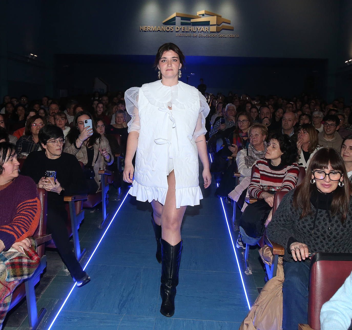 Las creaciones de los futuros modistas de D´Elhuyar, en imágenes