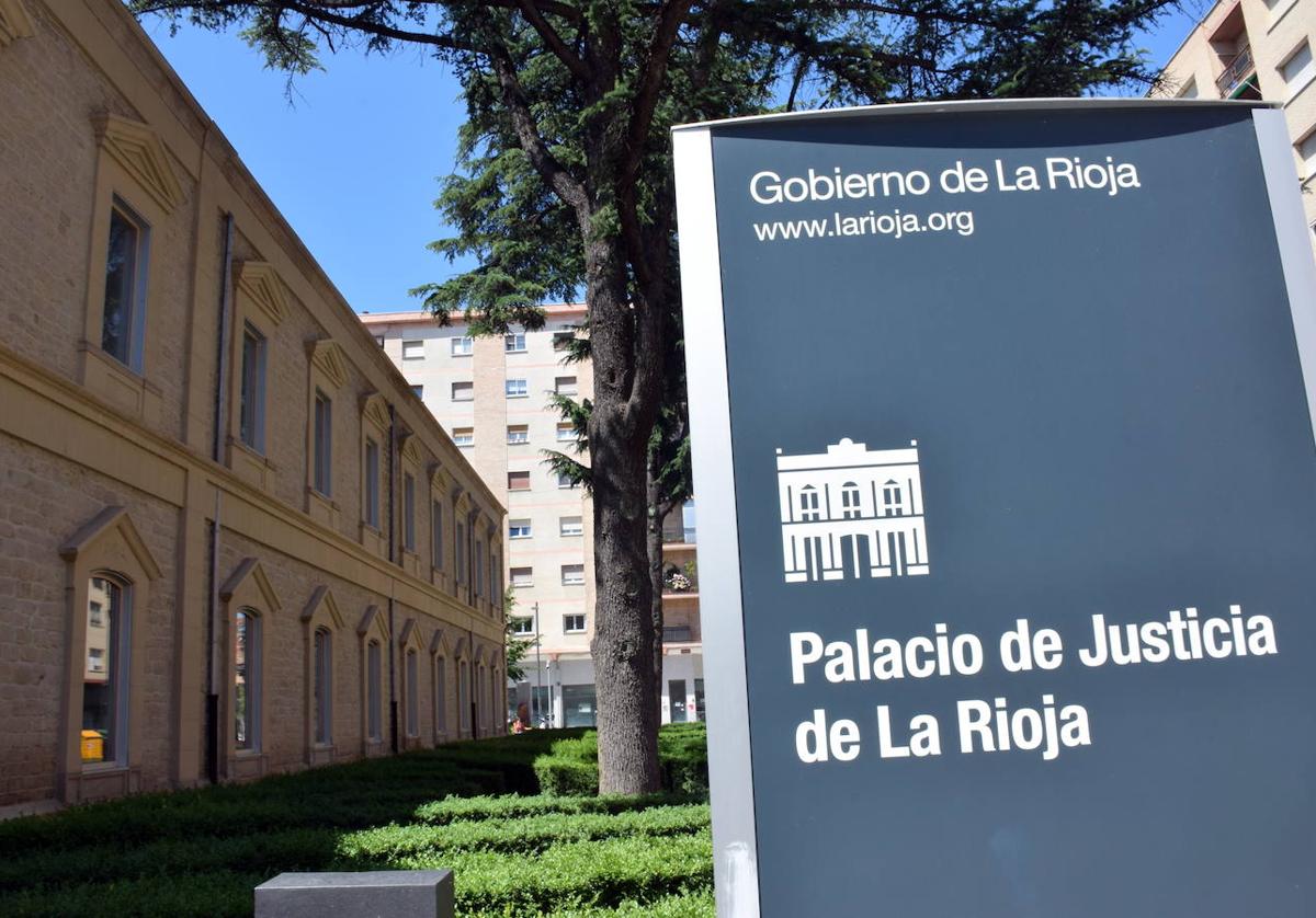 Fachada del Palacio de Justicia, en Logroño.