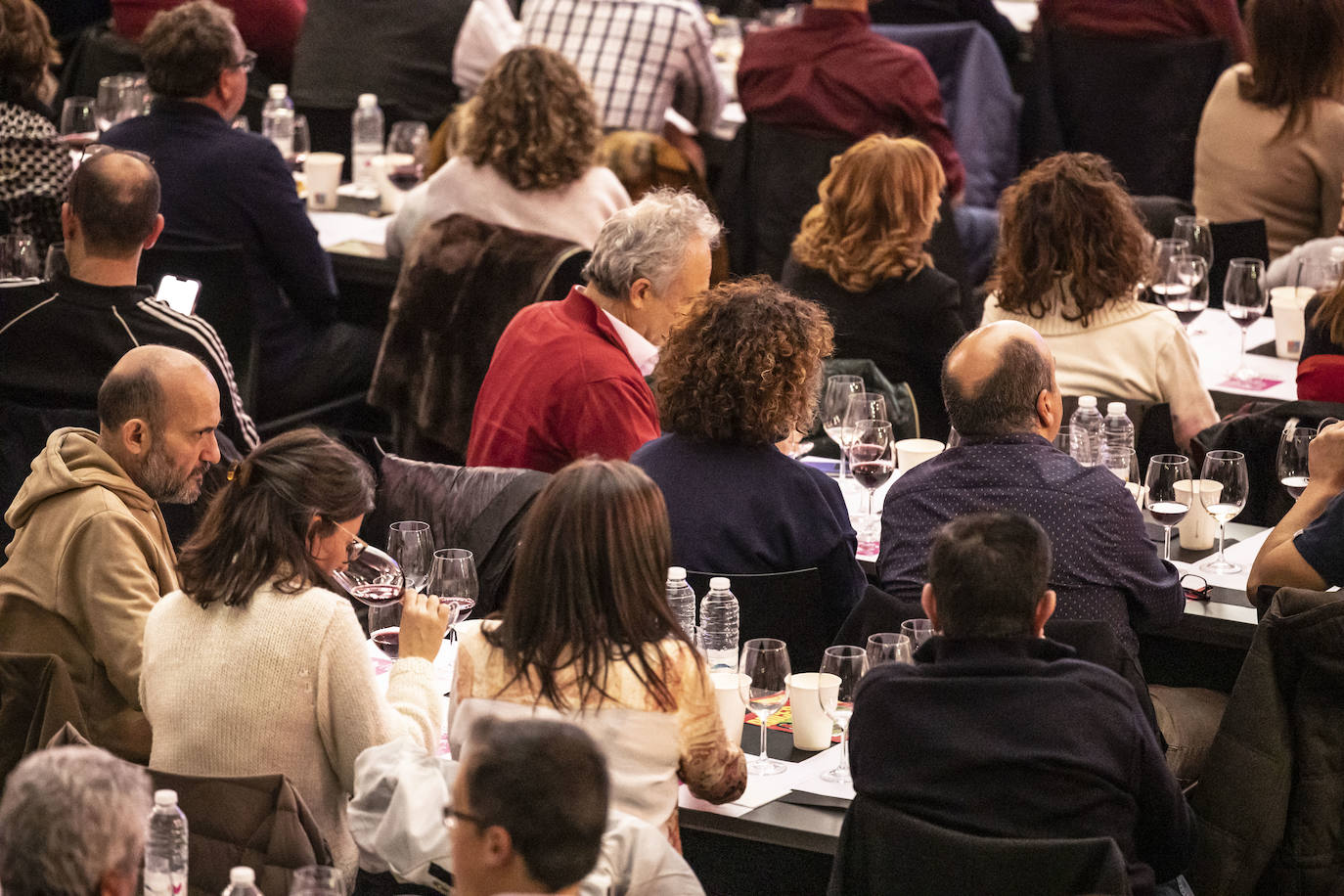 Cata solidaria de Juan Carlos Sancha en beneficio de enfermos de ELA