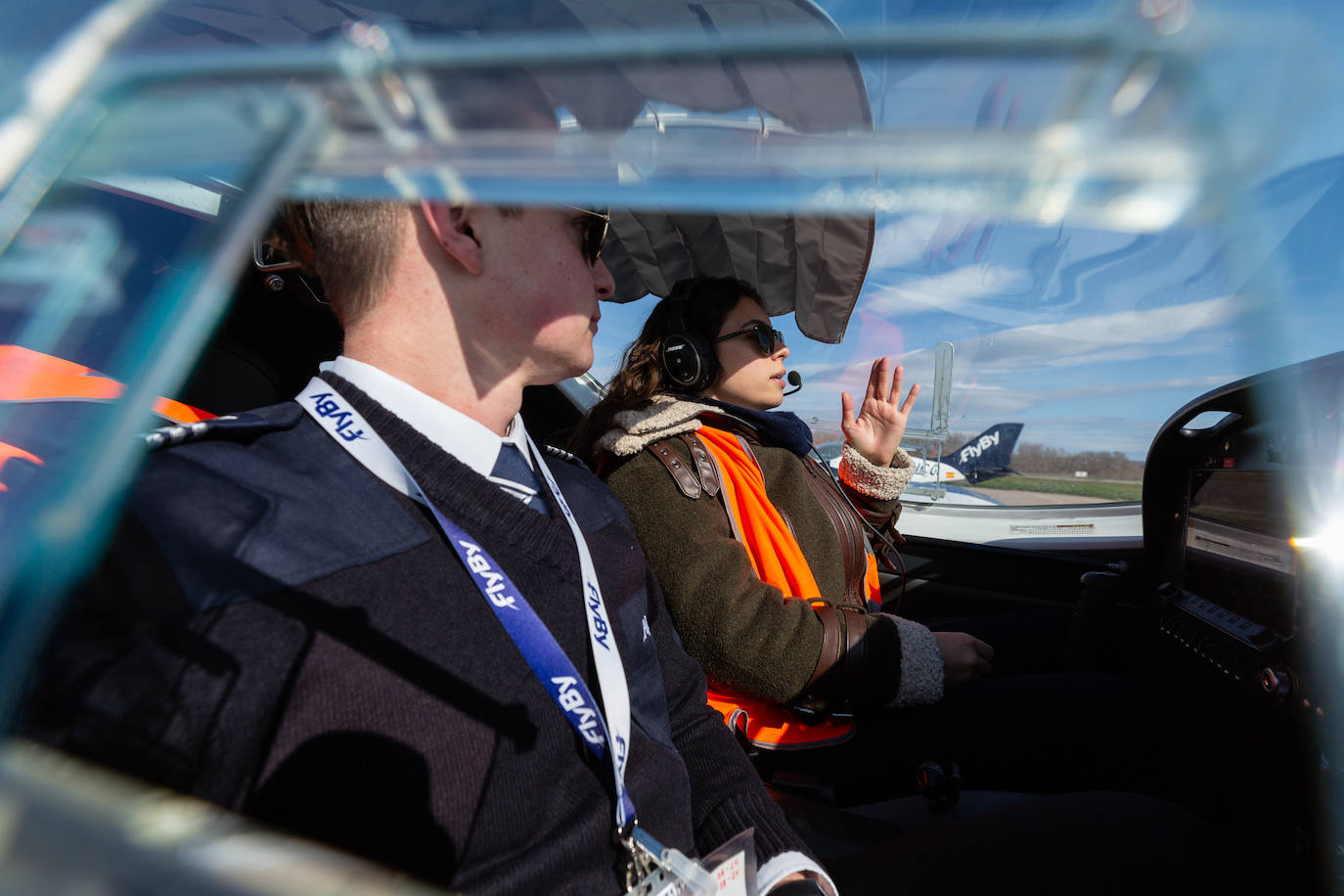 Primer día en la escuela de pilotos de Agoncillo