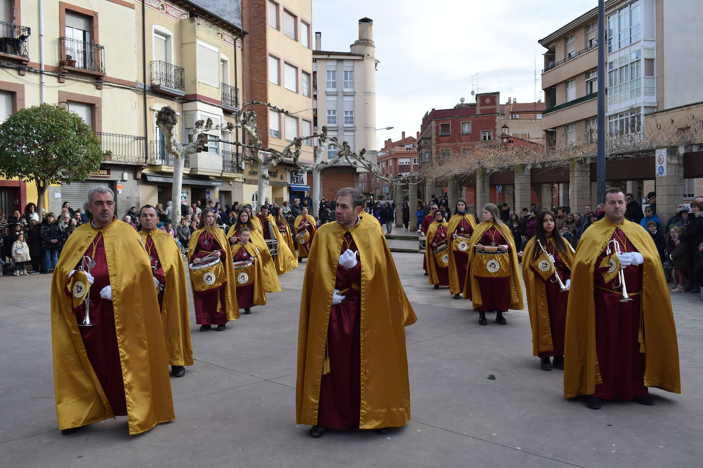 Homenaje a las bandas de las cofradías en Villamediana