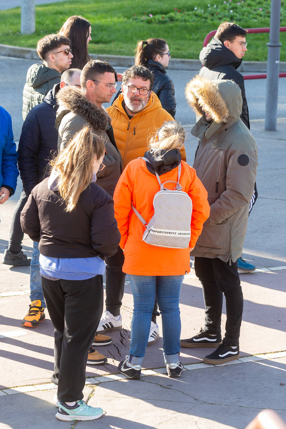 Más de 200 personas ayudan en la búsqueda de Javier Márquez en Logroño