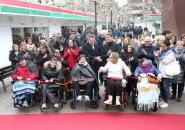 Corte de la cinta inaugural de Logrostock 2024.