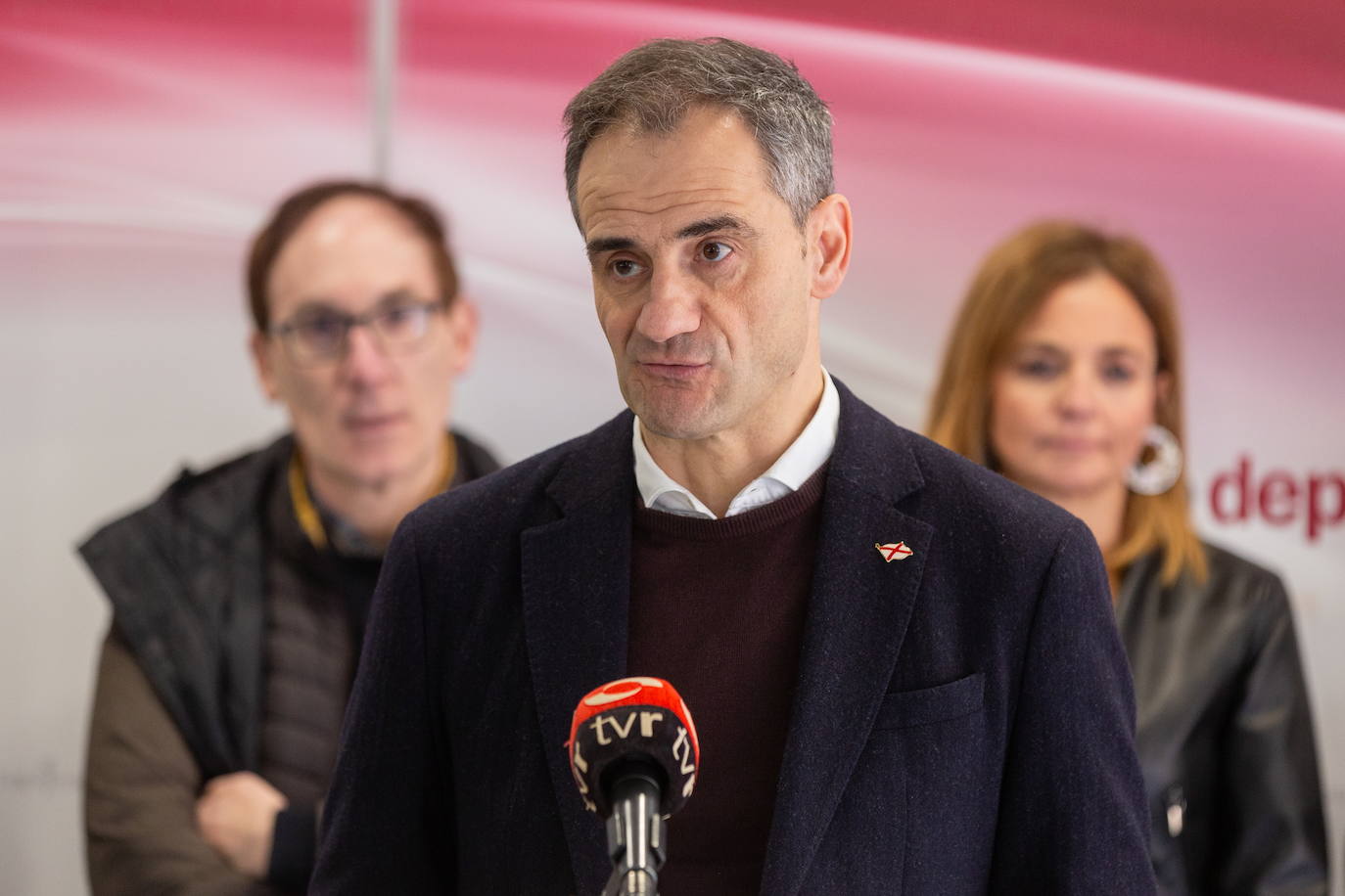 Miguel Sainz, durante una rueda de prensa