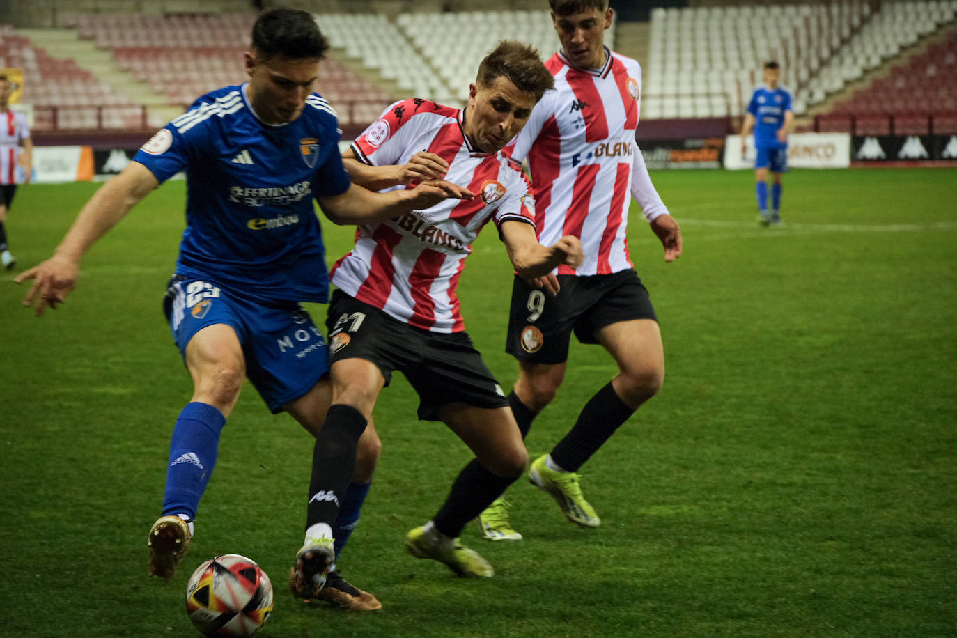 El Teruel supera a la SD Logroñés