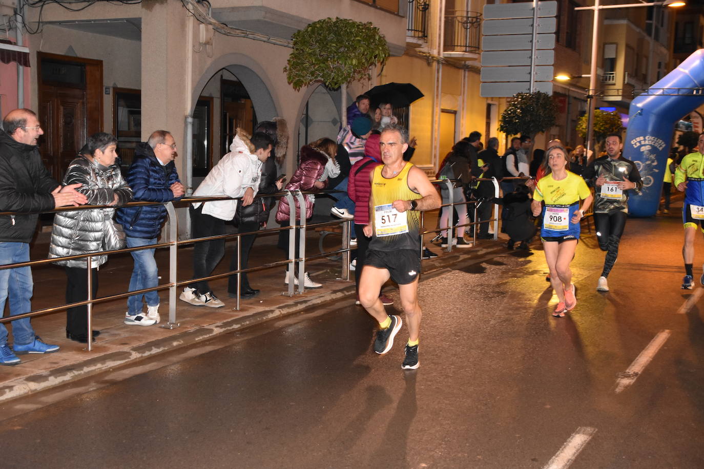 García y Navascués ganan la carrera nocturna de Rincón