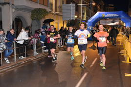 García y Navascués ganan la carrera nocturna de Rincón