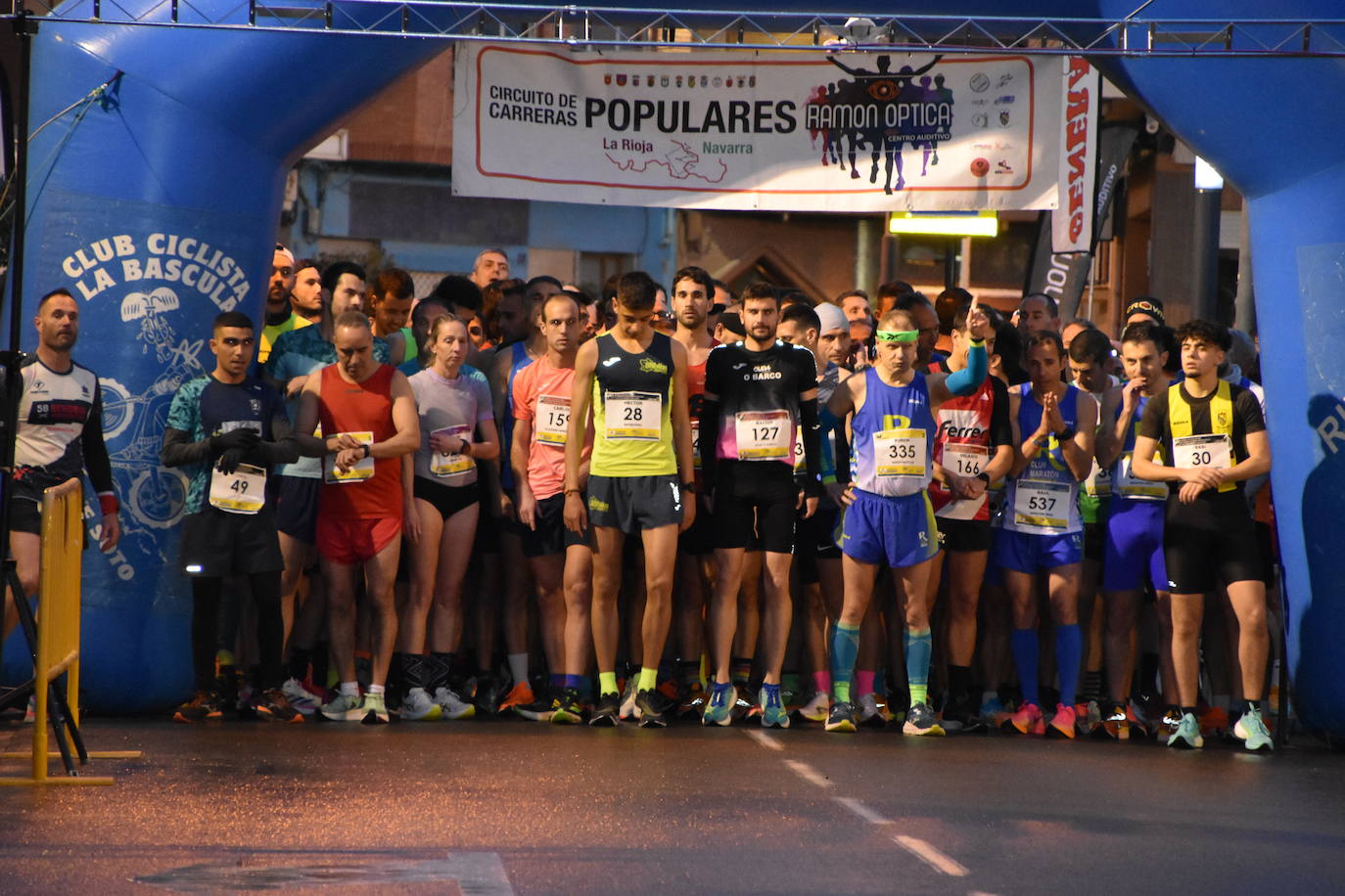 García y Navascués ganan la carrera nocturna de Rincón