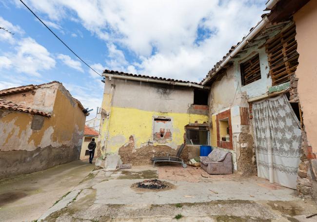 Una infravivienda en el barrio de Arriba de la localidad.