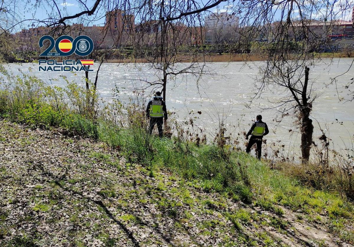 Drones y buzos buscan también en Tudela y Zaragoza a Javier Márquez