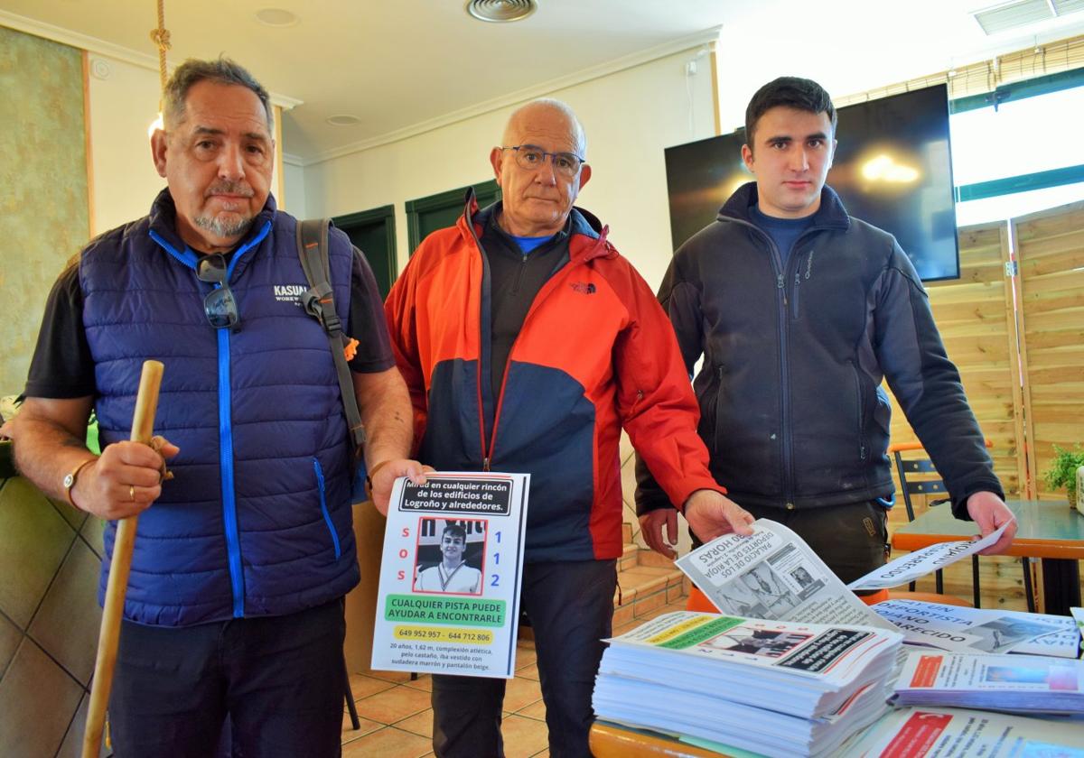 Infatigables voluntarios en la búsqueda de Javier Márquez