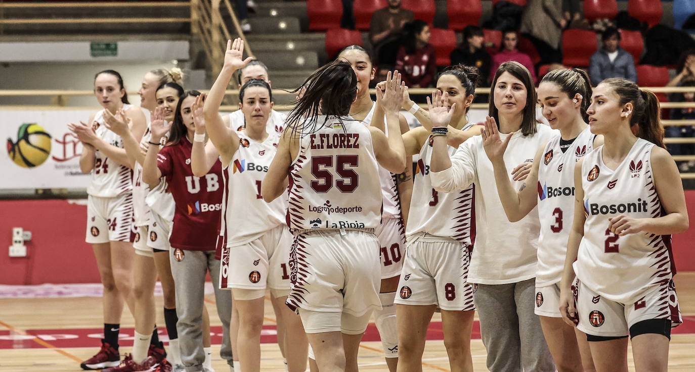 Presentación del Unibasket en un partido anterior,