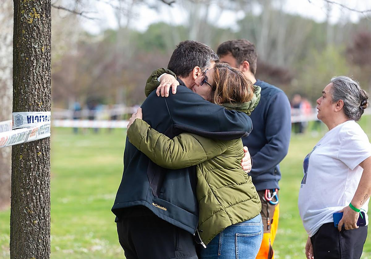 Imágenes de dolor tras la aparición del cuerpo de Javier Márquez
