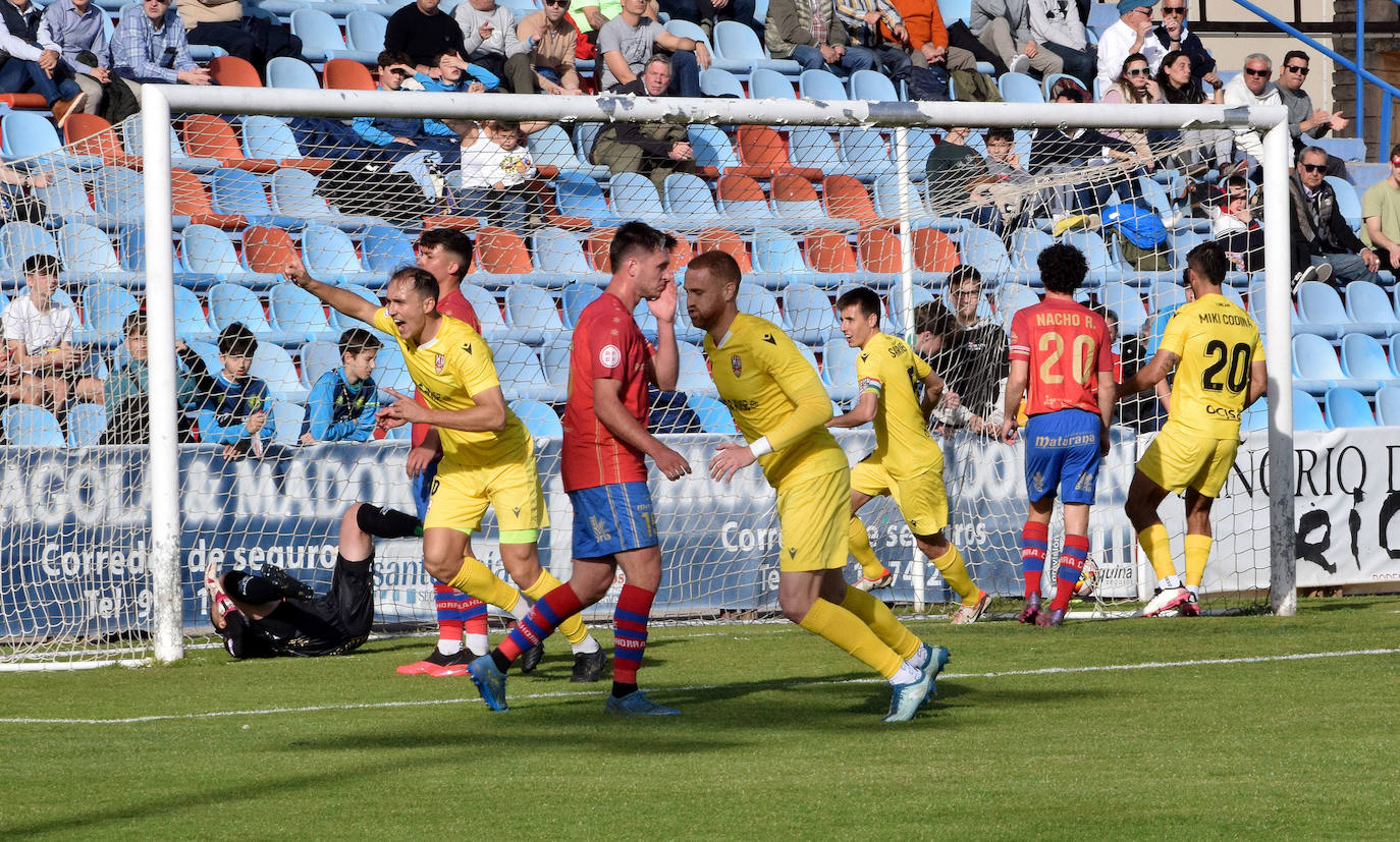 Las imágenes del derbi Calahorra-UDL