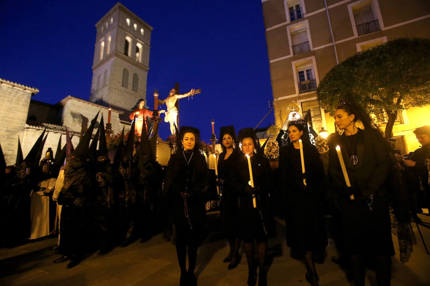 Las imágenes de la procesión del Santo Rosario del Dolor