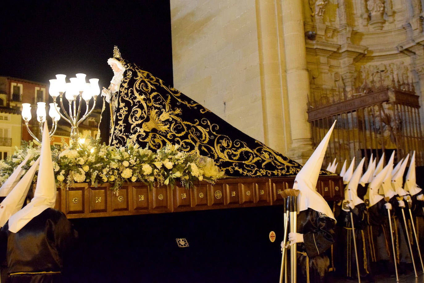 La procesión de La Soledad, en imágenes