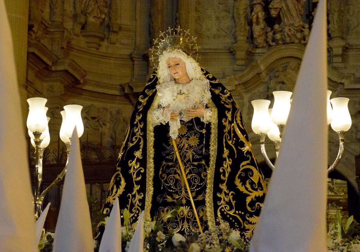 La procesión de La Soledad, en imágenes