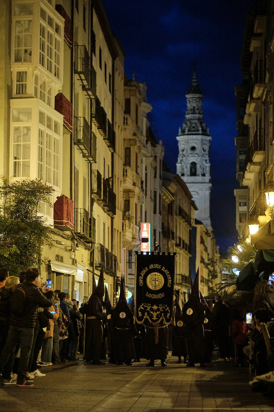 Jesús camino del Calvario, en imágenes