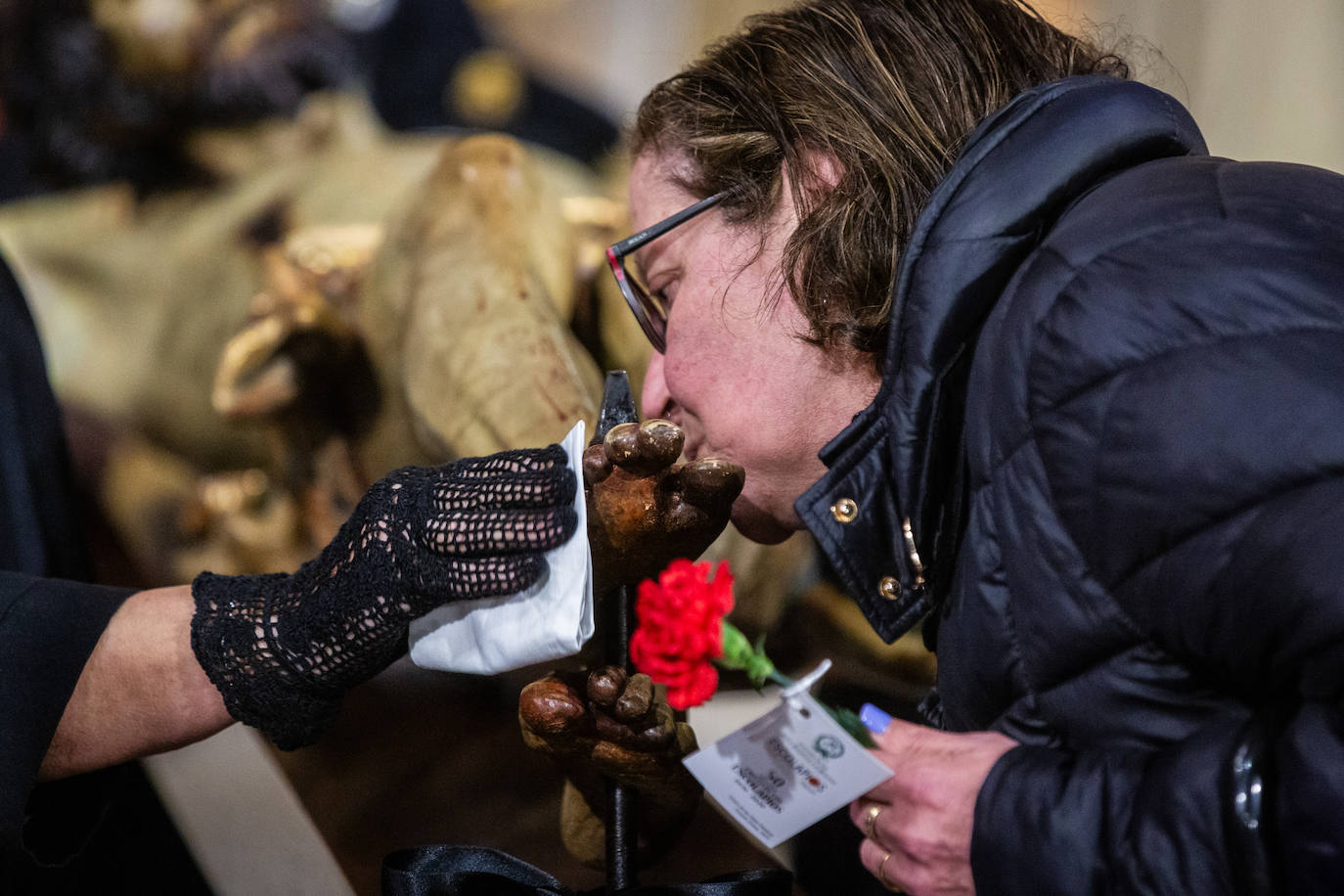 El besapies de este Viernes Santo, en imágenes