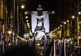 Las imágenes de la procesión de Vía Crucis de Nuestra Señora de la Piedad