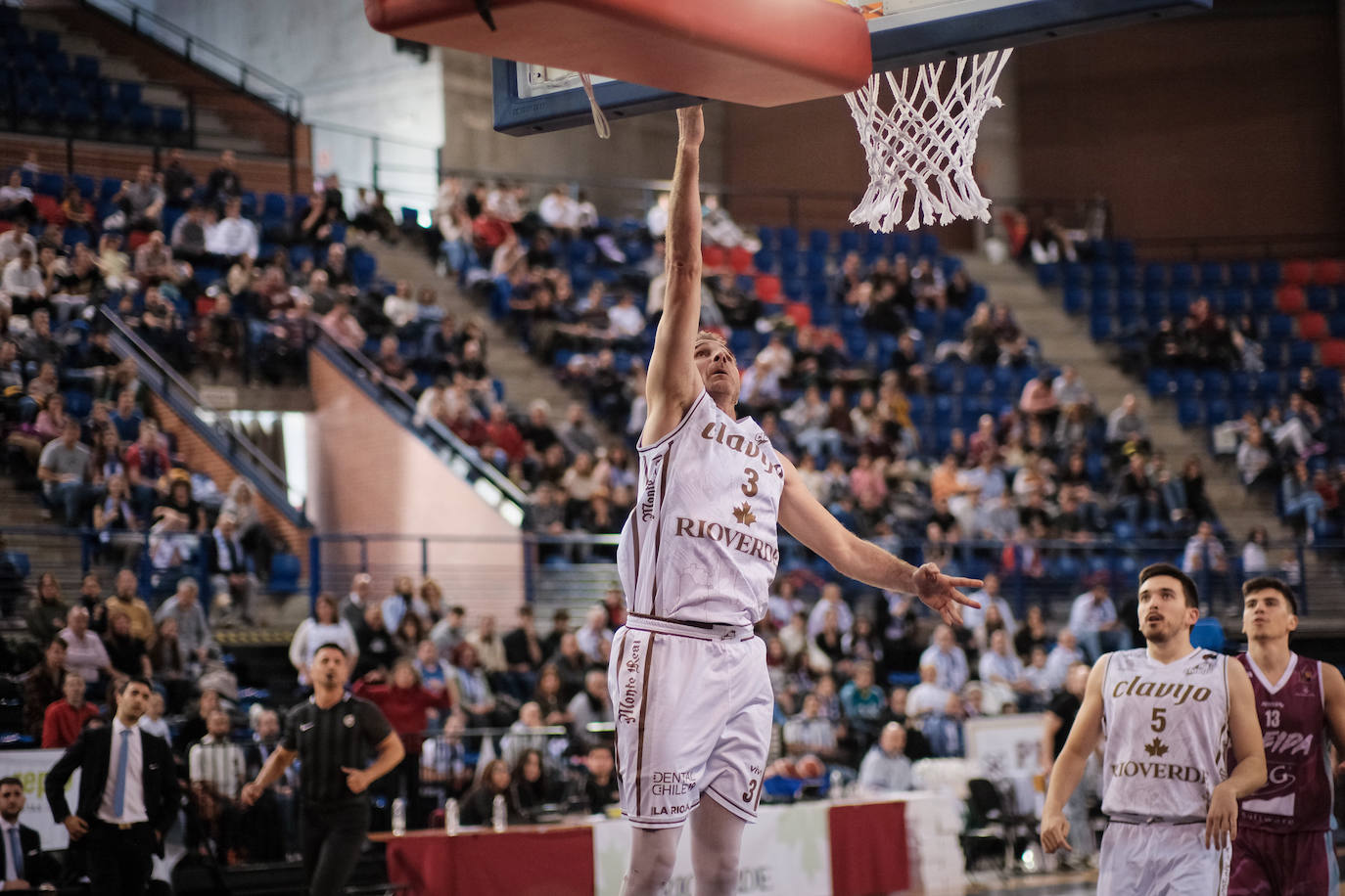 El partido entre el Clavijo y el Lleida, en imágenes