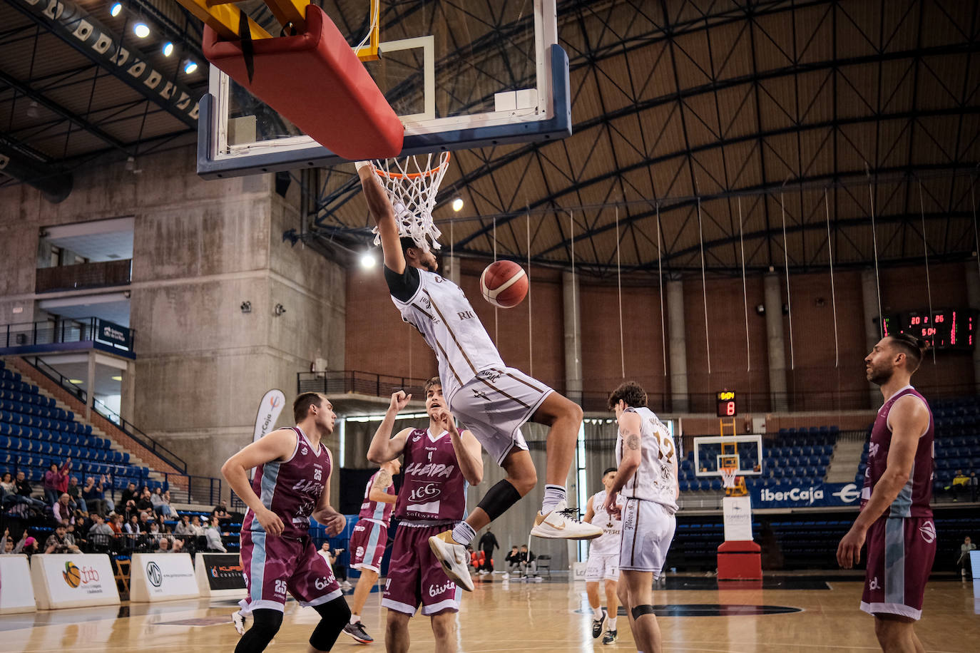 El partido entre el Clavijo y el Lleida, en imágenes