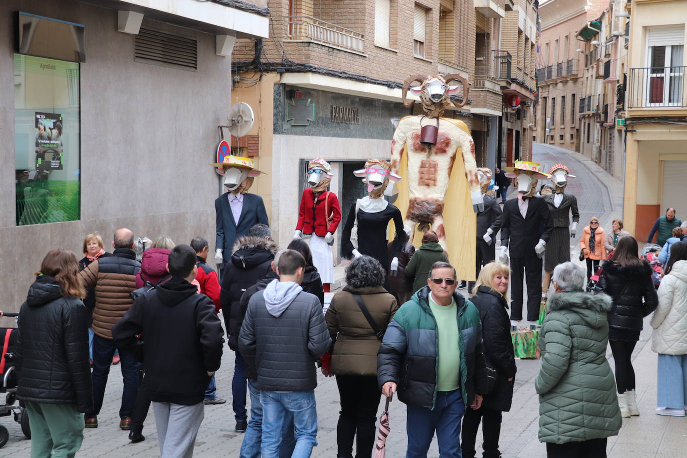 La quema de judas, en imágenes