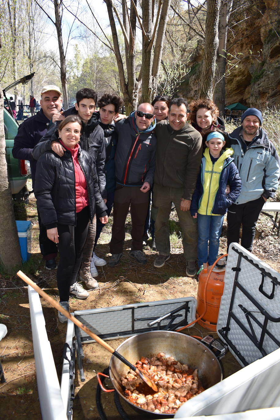 Las imágenes de las cuadrillas en el prado de Clunia de Aguilar