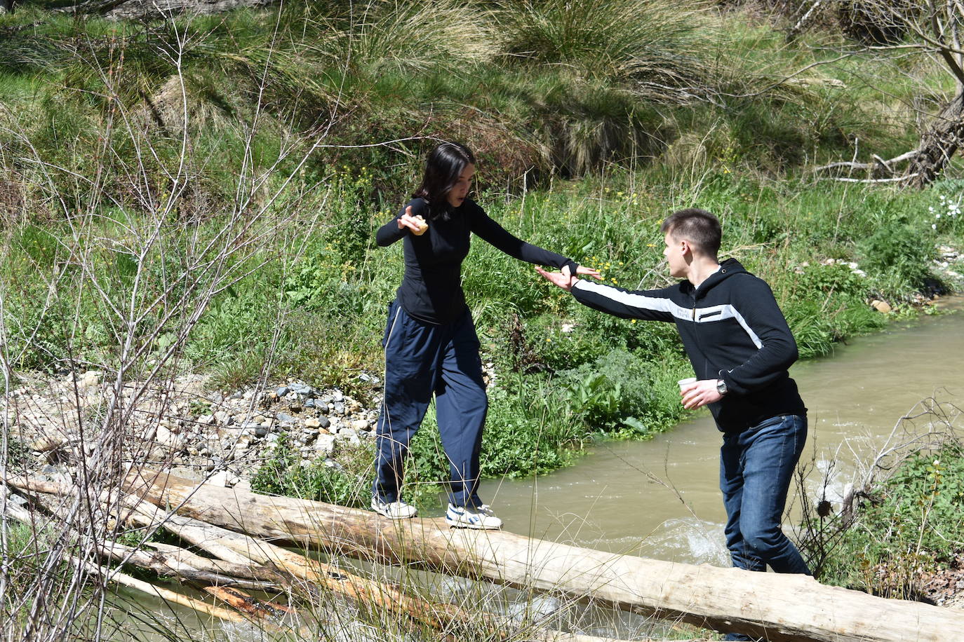 Las imágenes de las cuadrillas en el prado de Clunia de Aguilar