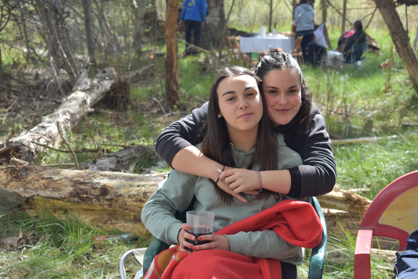 Las imágenes de las cuadrillas en el prado de Clunia de Aguilar