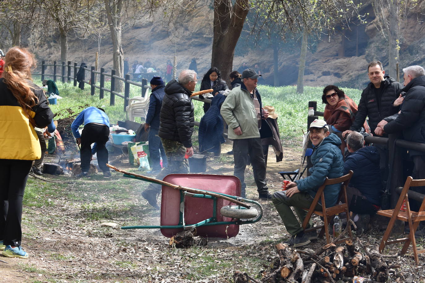 Las imágenes de las cuadrillas en el prado de Clunia de Aguilar