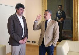 Encuentro entre el alcalde de Logroño y el nuevo portavoz socialista