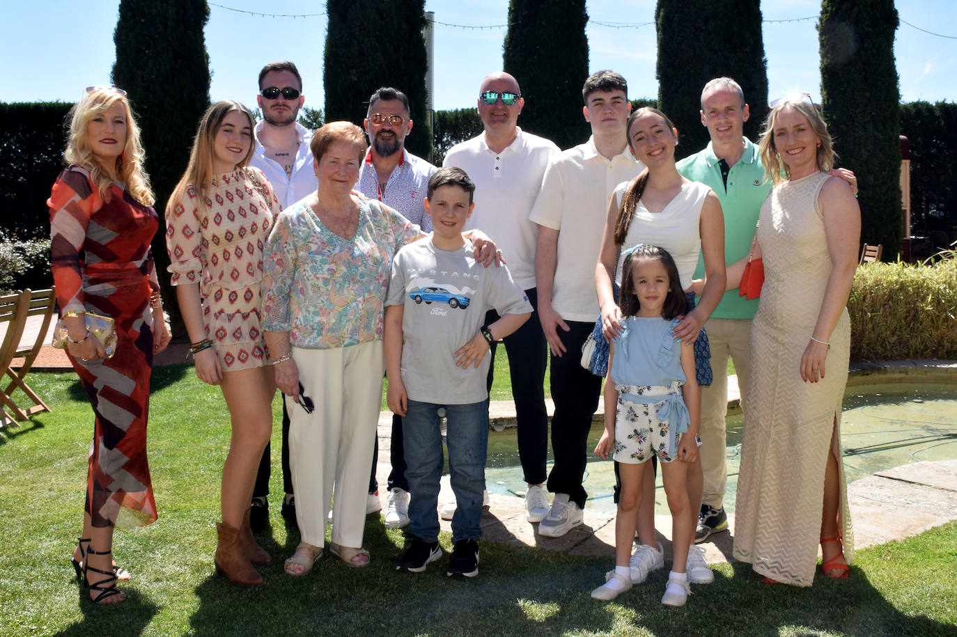 Mercedes de Corta, Claudia Pérez de Corta,Yolanda, Geron de Corta, Noa Pérez de Corta, Clara, Yoli, Jonathan, Arith, Ismael Pérez y Óscar Merino