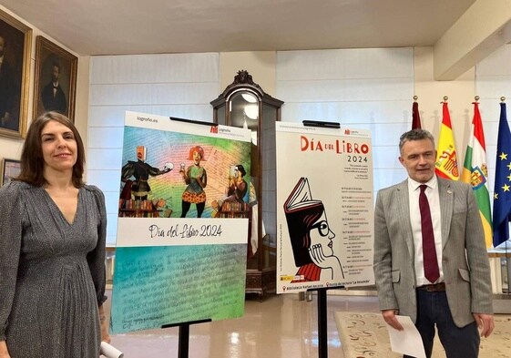 La concejal de Cultura, Rosa Fernández, y el alcalde Conrado Escobar, en la presentación del programa del Día del Libro.