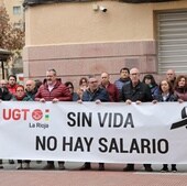 Concentraciones por la trabajadora de Cruz Roja fallecida en un accidente laboral en Logroño