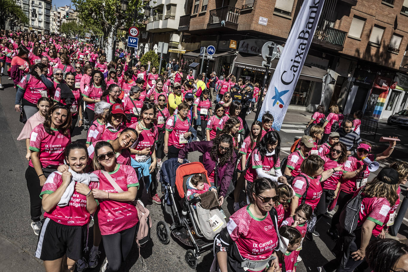 Las imágenes de la Carrera de la Mujer (II)