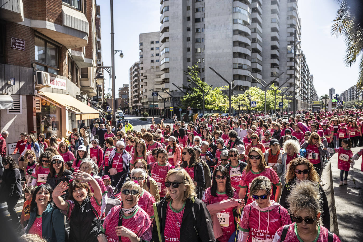 Las imágenes de la Carrera de la Mujer (I)