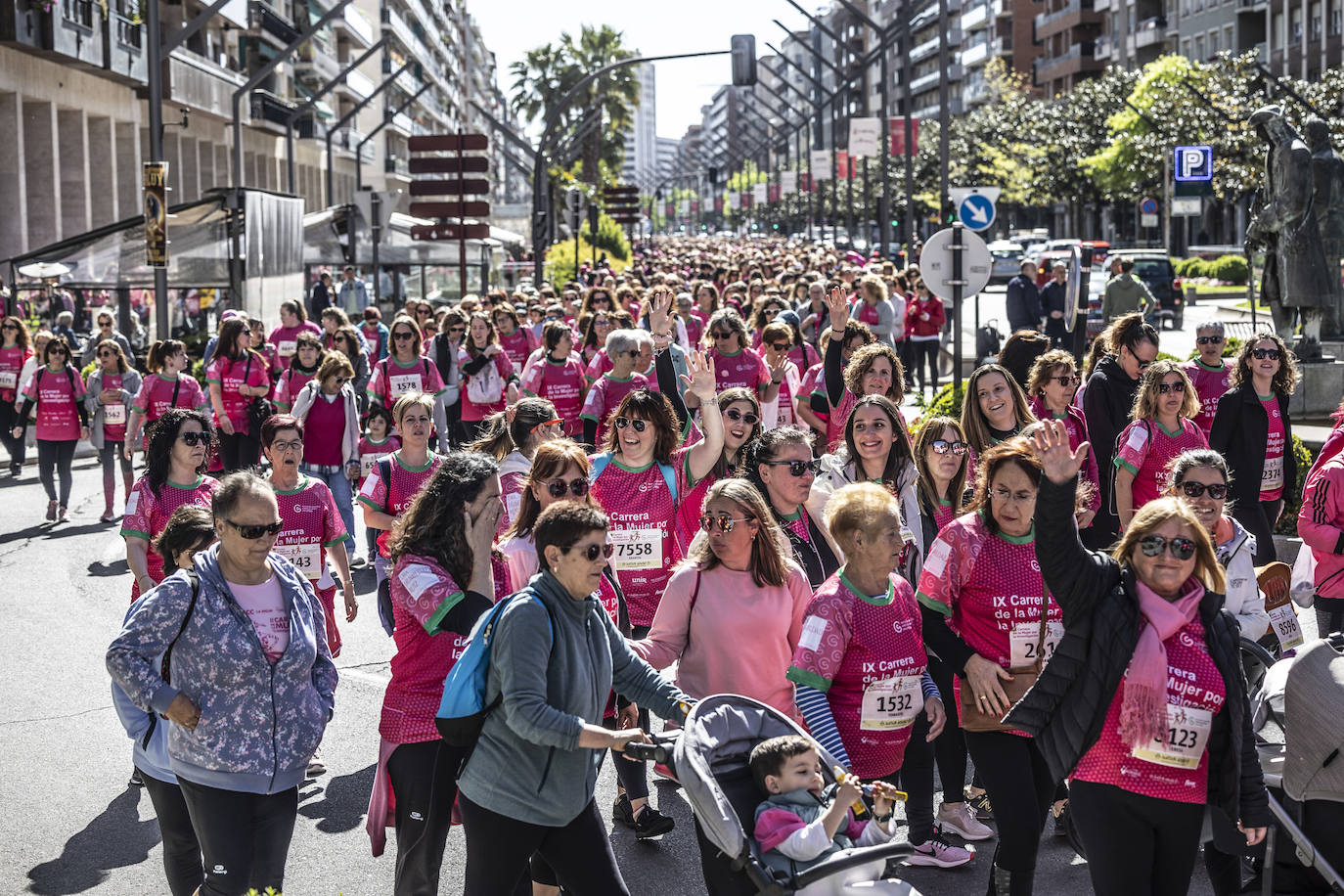 Las imágenes de la Carrera de la Mujer (I)