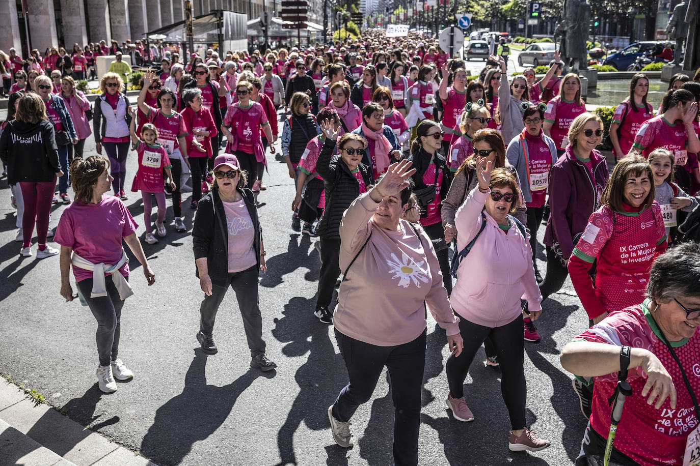 Las imágenes de la Carrera de la Mujer (I)