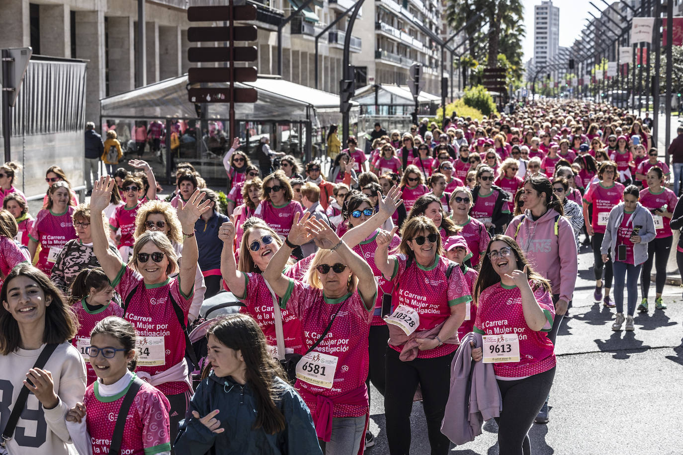 Las imágenes de la Carrera de la Mujer (I)