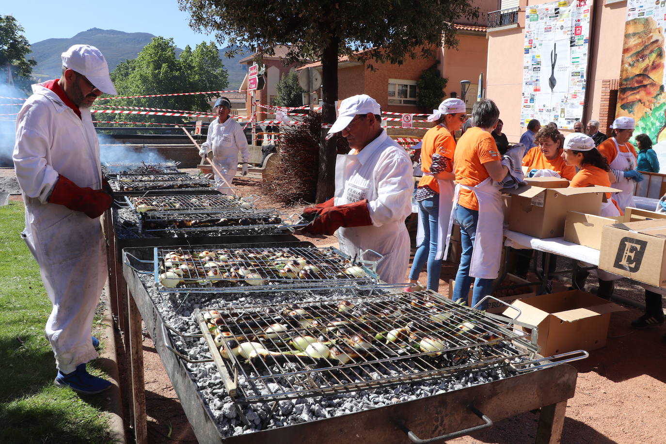 VI Feria de la Cebolla Asada de Herce