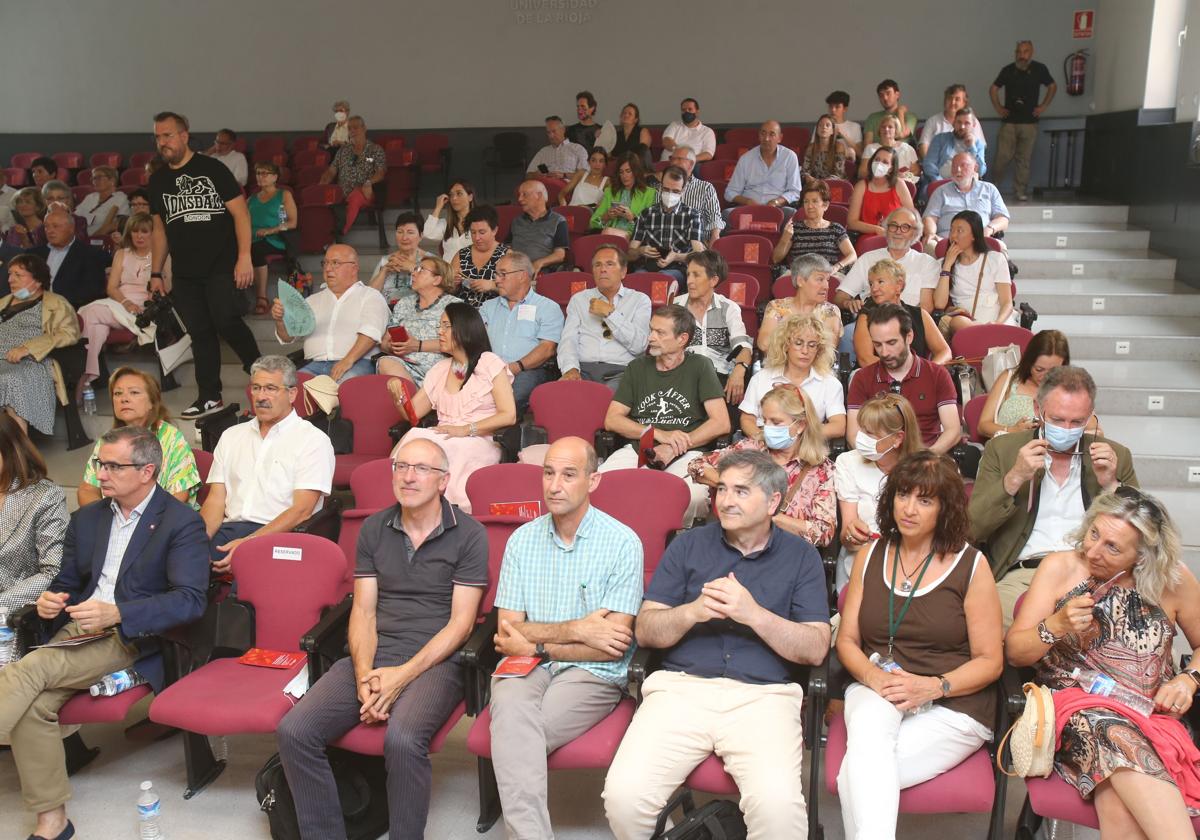 25 alumnos de la Universidad de la Experiencia viaja a Asturias en un intercambio