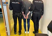 Detenida una mujer de 72 años por robar 4.000 euros de una chaqueta colgada en un bar de Logroño