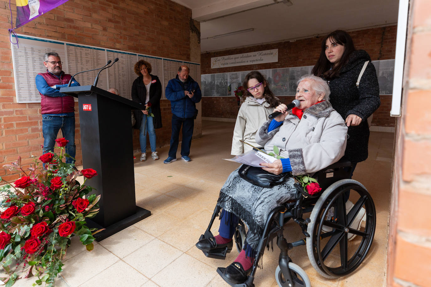 Homenaje cívico a los represaliados en La Barranca