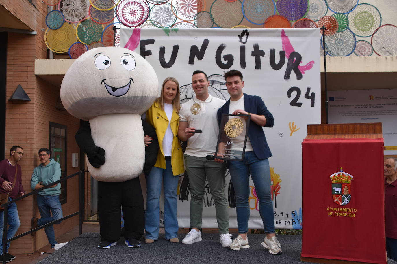 Inauguración de la XI Feria Fungitur en Pradejón