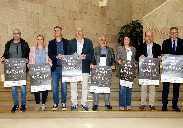 Presentación de la VII Carrera de la Familia, en el Ayuntamiento de Logroño.