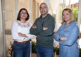 La madre de Manuel, Mila Aróstegui, junto con los padres de Sara, Eduardo Rojas y Cristina Reizabal.