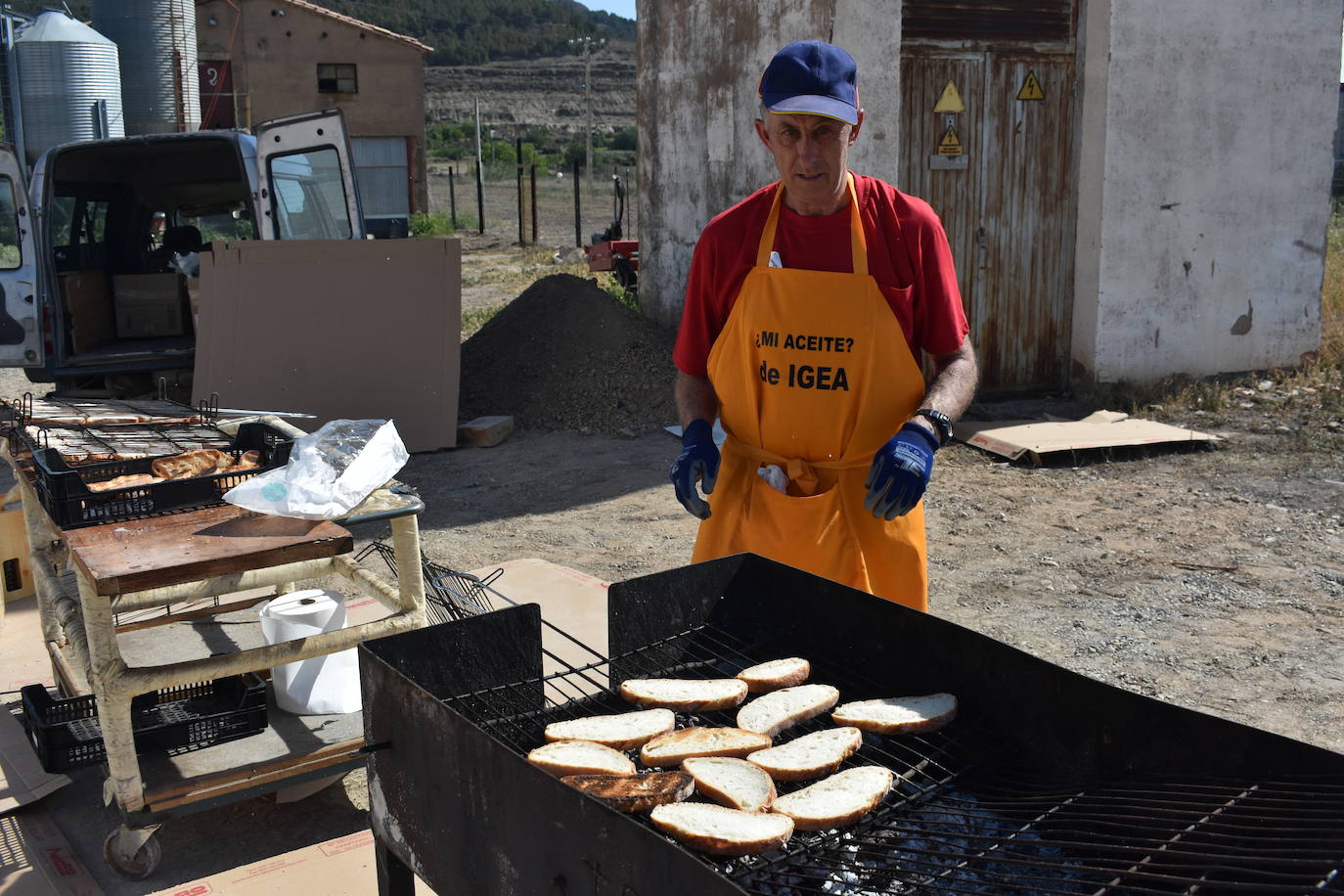 Fiesta del trujal en Igea con 1.500 tostadas para disfrutar