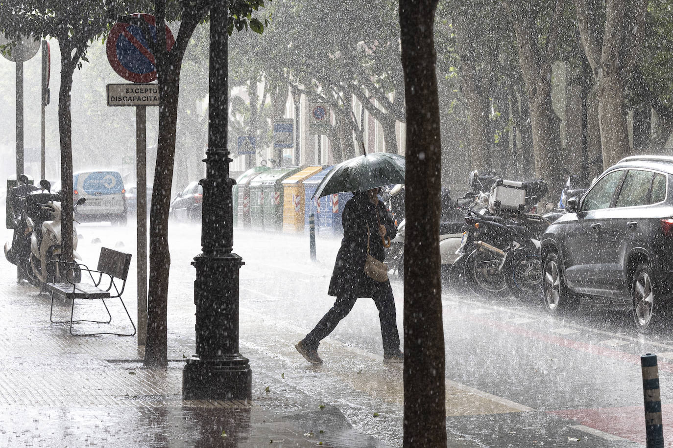 Intensa tormenta sobre Logroño